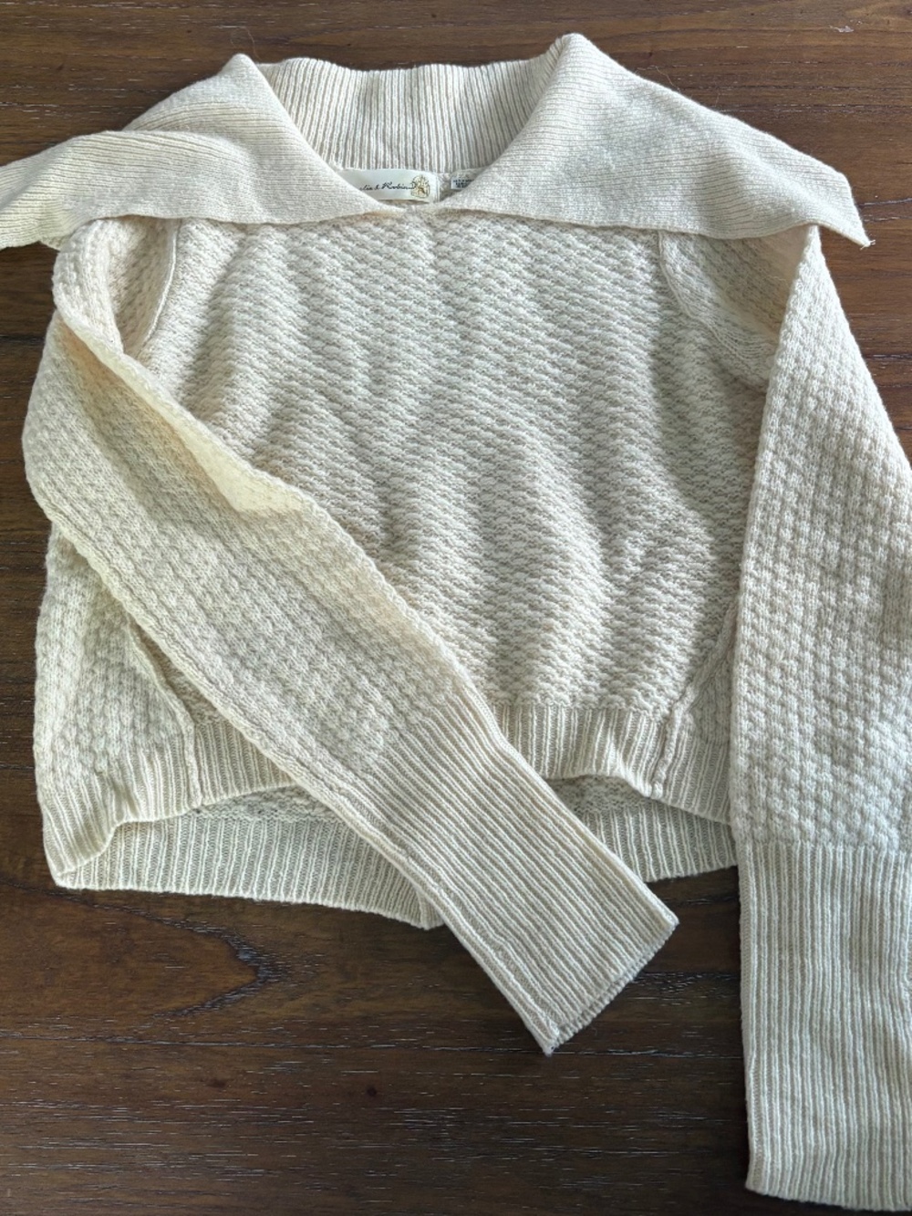 Cropped Anthropology Women’s Sweater, Size xs Cream